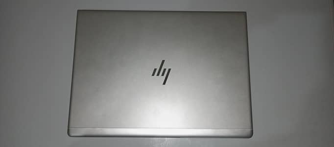 HP elite  laptop cor i5 8 generation with touch screen hai