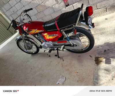 Urgent Sale karna Haa. . 03135897665 call
