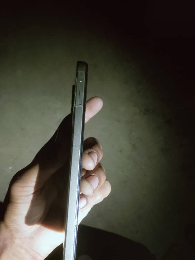 Tecno Spark 20C 4