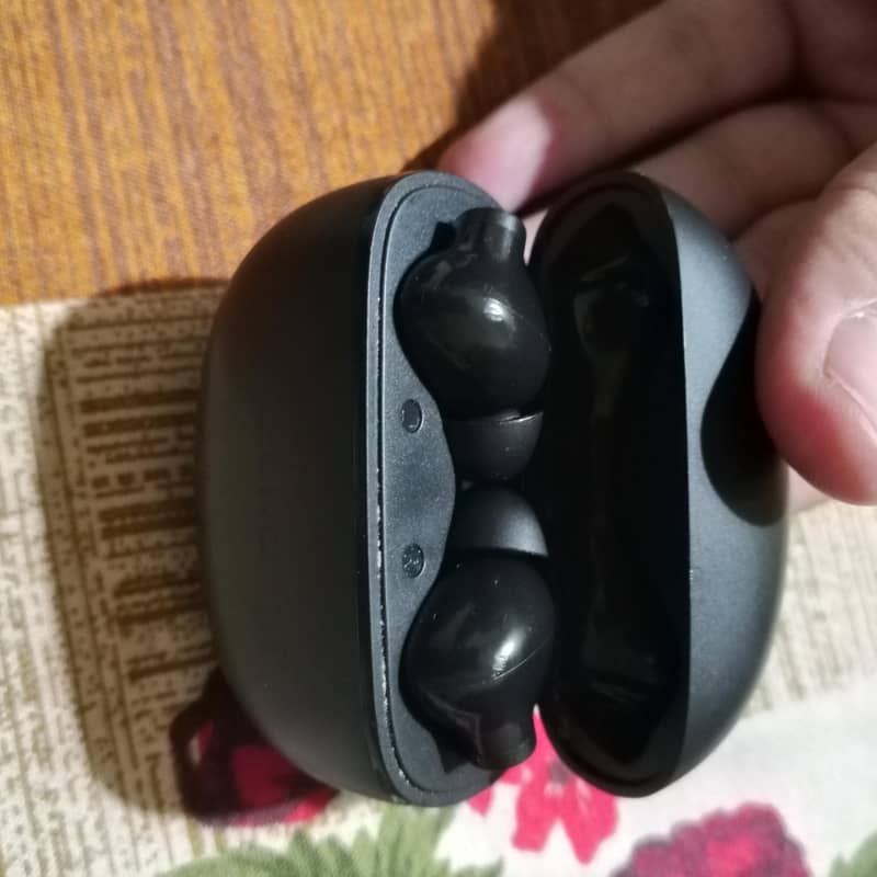 Rover Pro Airbuds by Zero 2
