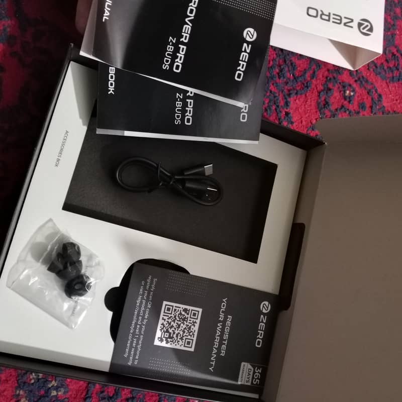 Rover Pro Airbuds by Zero 4
