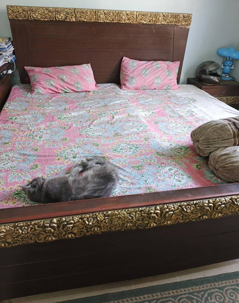 double size bed 1