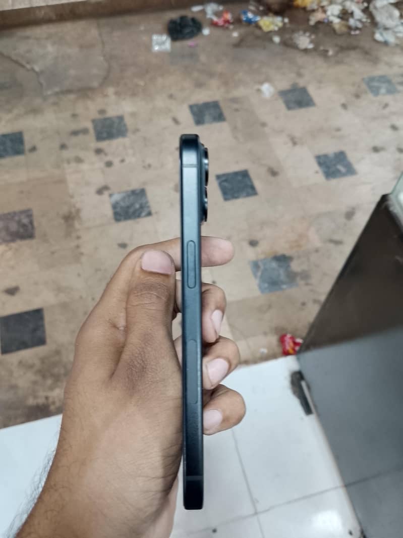 Apple iPhone 15 1