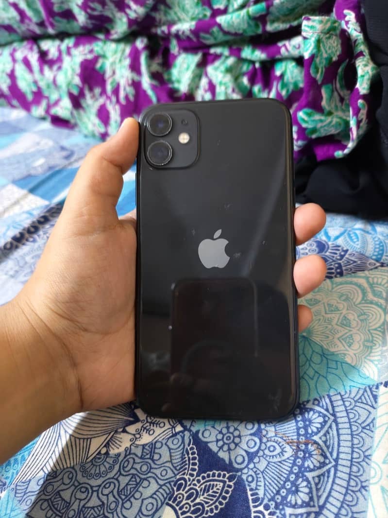 Apple iPhone 11 0