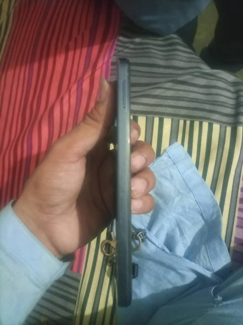 Tecno Spark 20 2