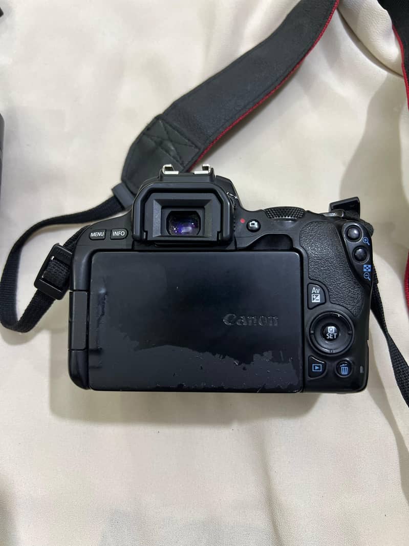 Canon Camera 5