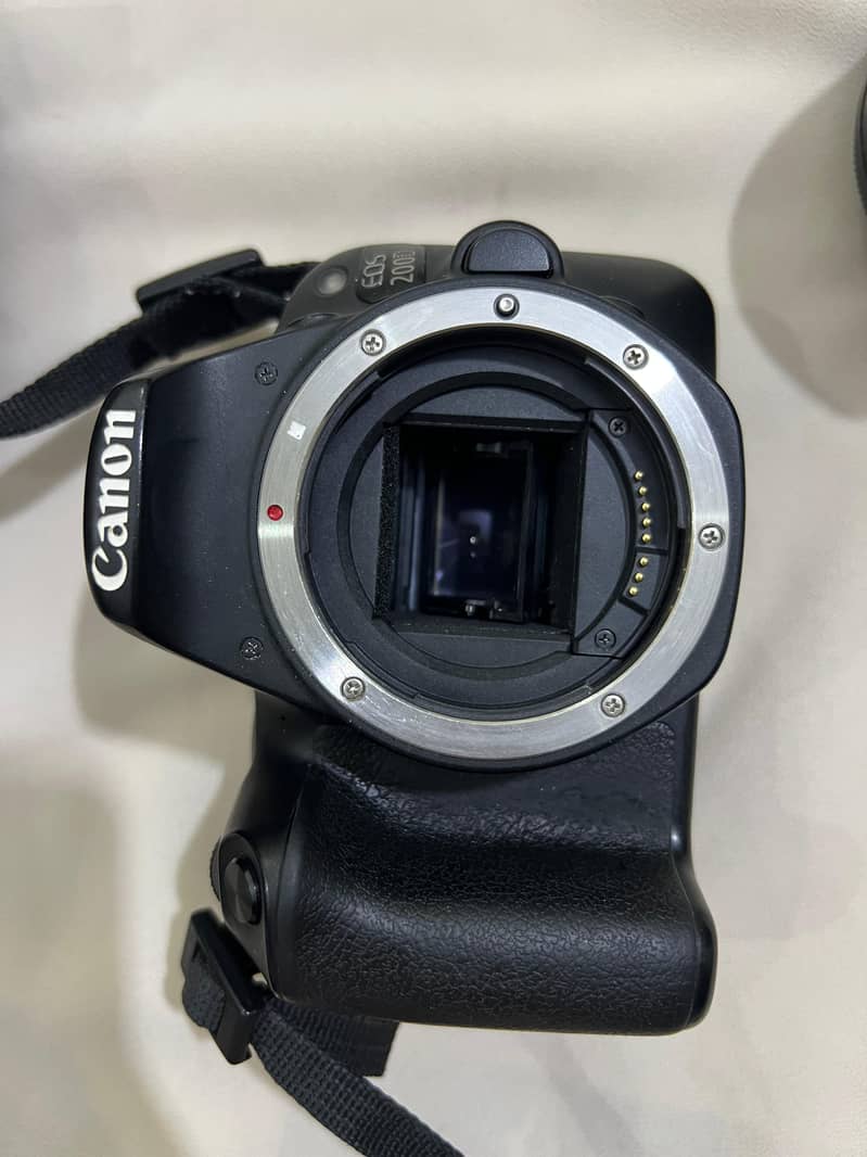 Canon Camera 9