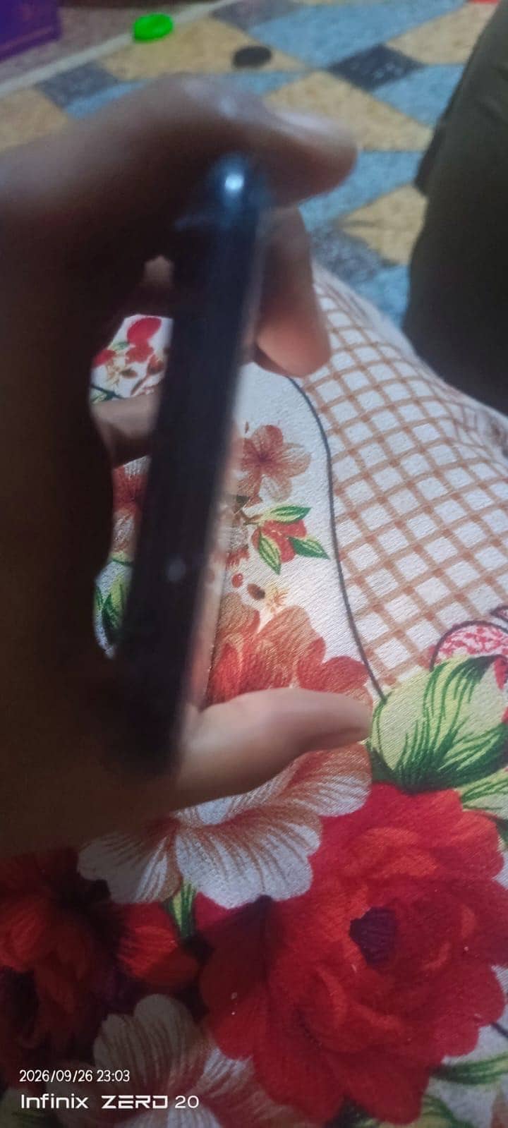 Apple iPhone XR 0