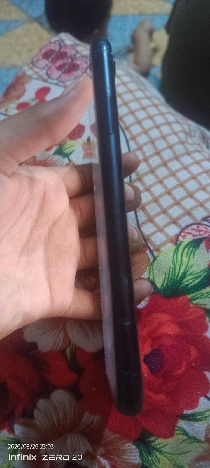 Apple iPhone XR 4