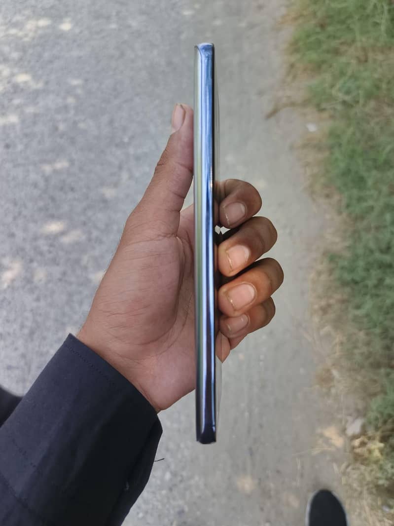 Huawei Nova 8i 0