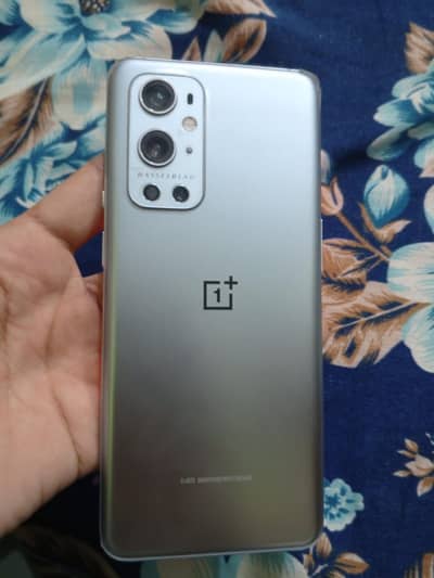 One Plus 9 Pro
