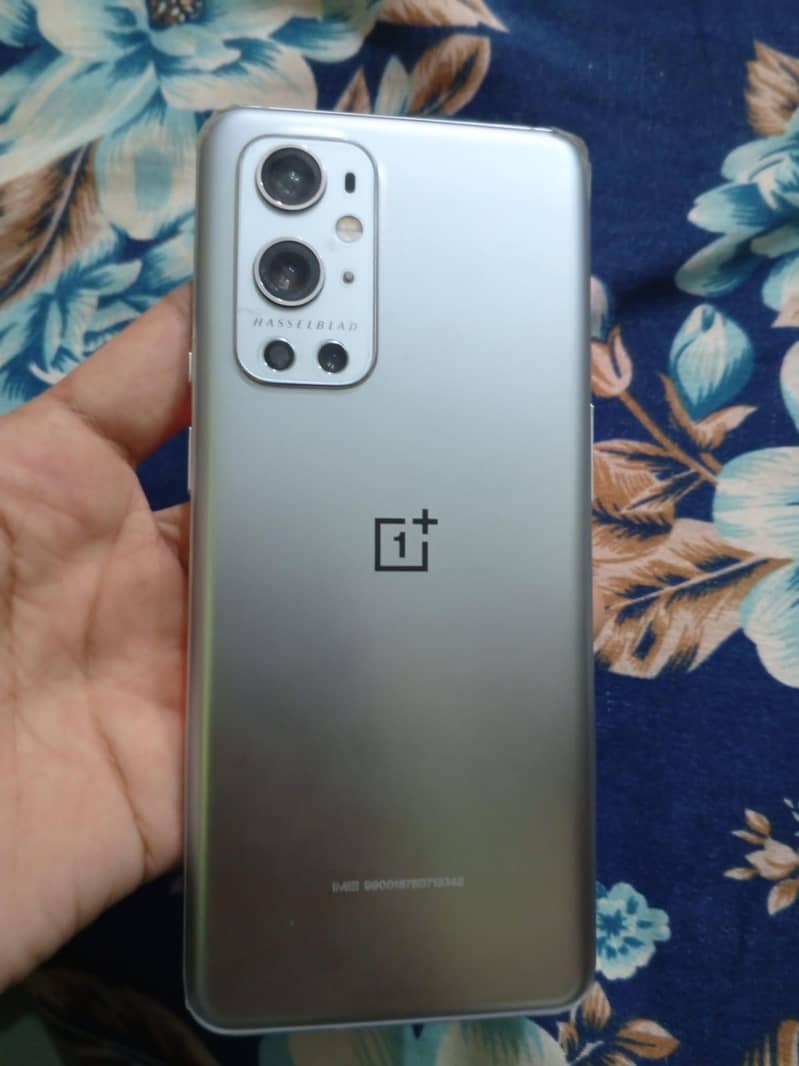 One Plus 9 Pro 0