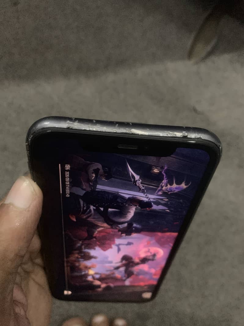 Apple iPhone 11 3