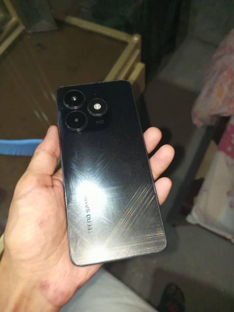 Tecno spark 20c 1