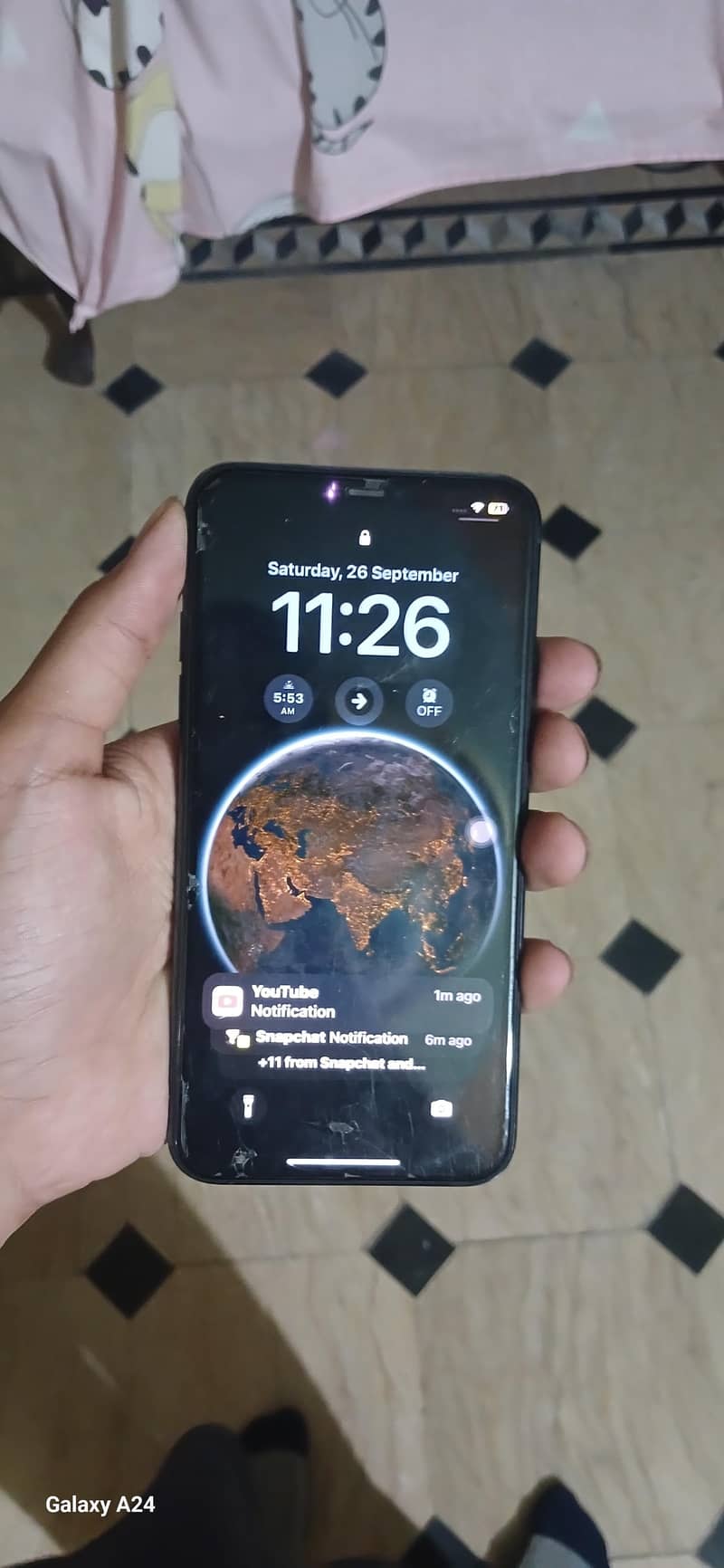 Apple iPhone 11 Pro Max 1