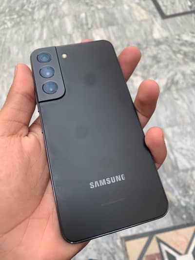 Samsung Mobile S22