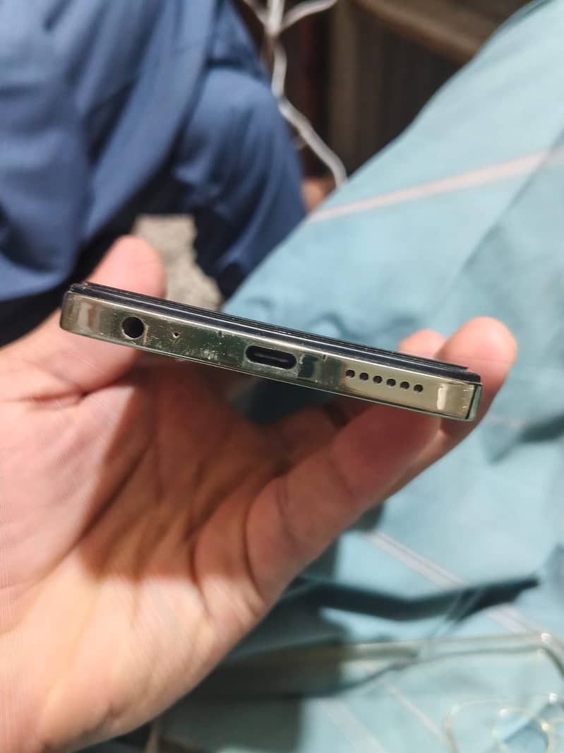 Tecno Spark 20 2