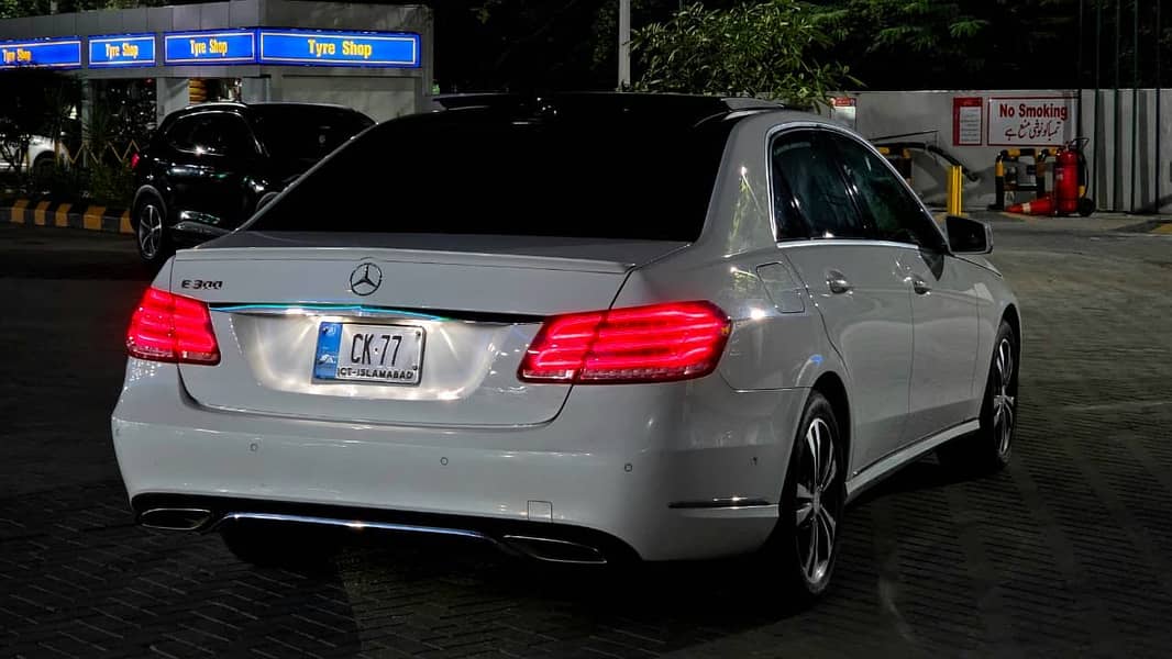 Mercedes E Class e300 2014 better than e250 6