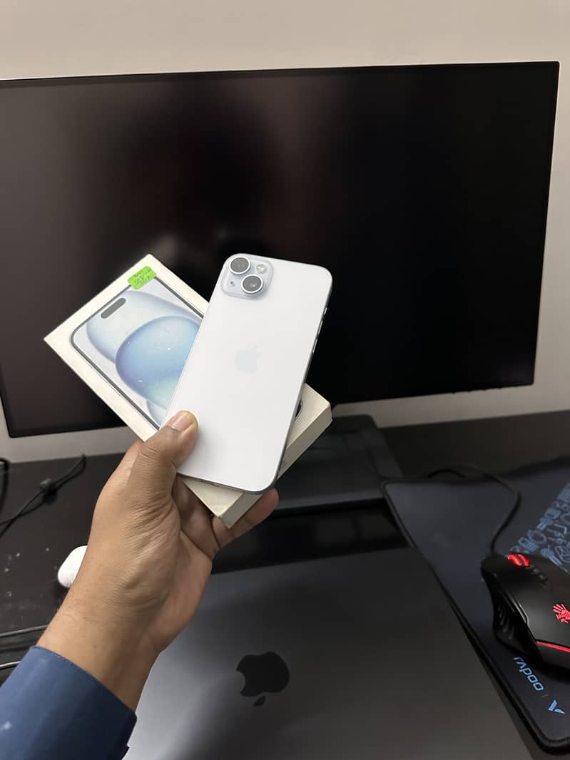 Apple iPhone 15 plus with box 1