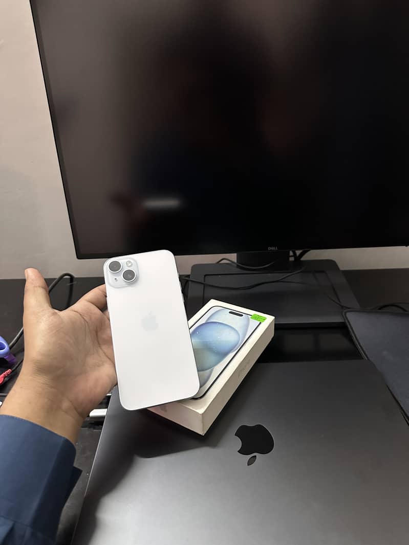 Apple iPhone 15 plus with box 2
