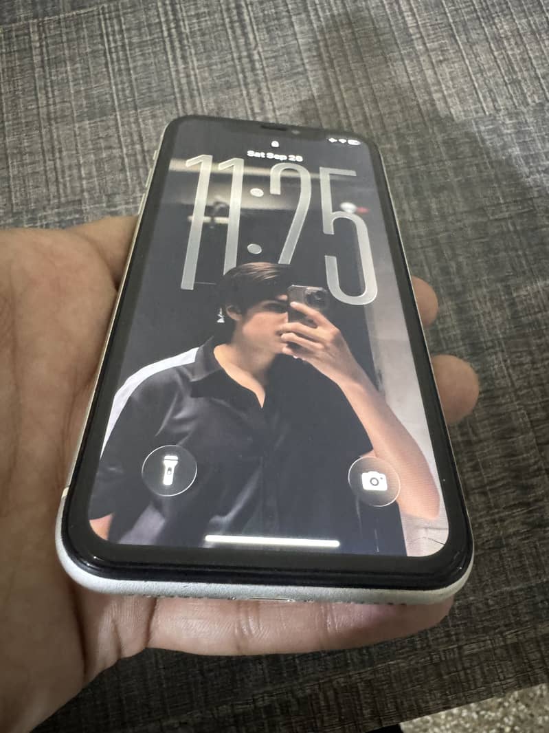 Apple iPhone 11 1