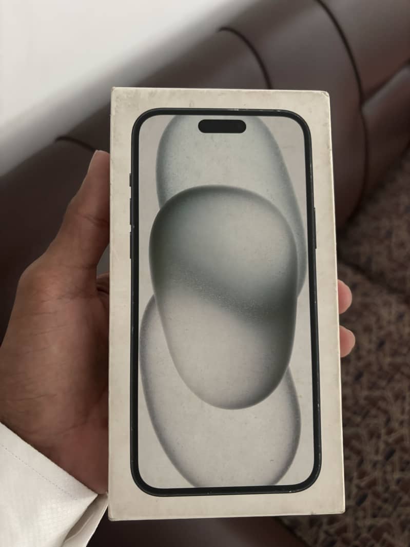 Apple iPhone 15 plus jv 0