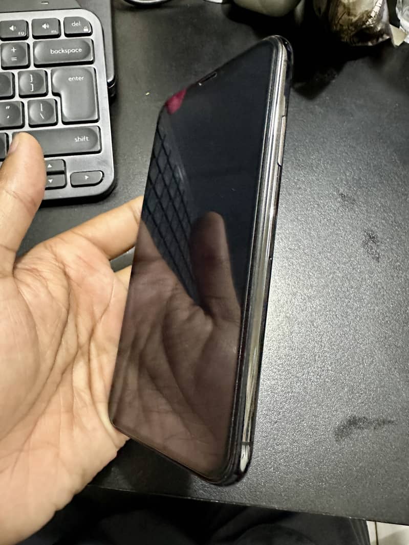 Apple iPhone XS 2