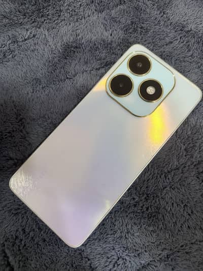 Techno Spark 20