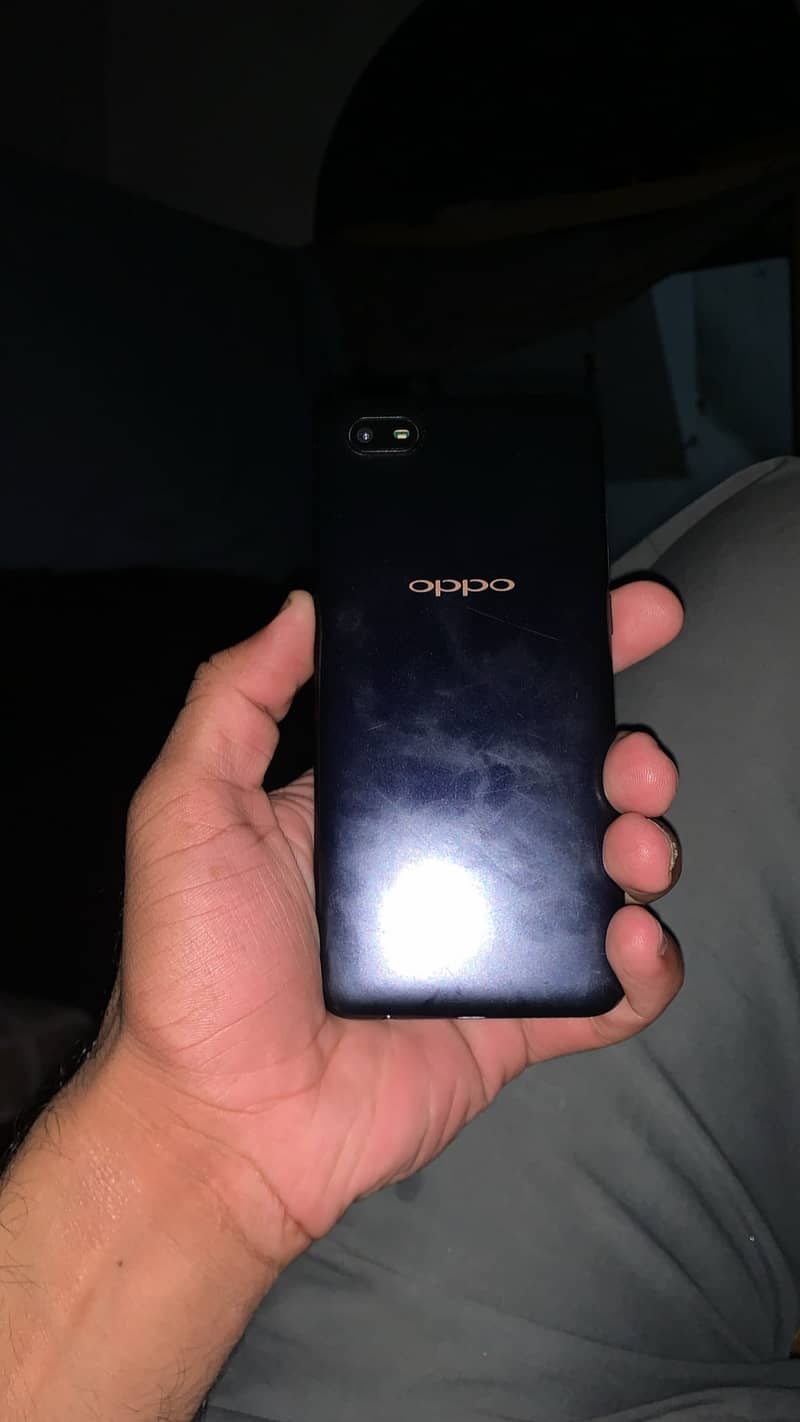 Oppo A1k (2/32) 6