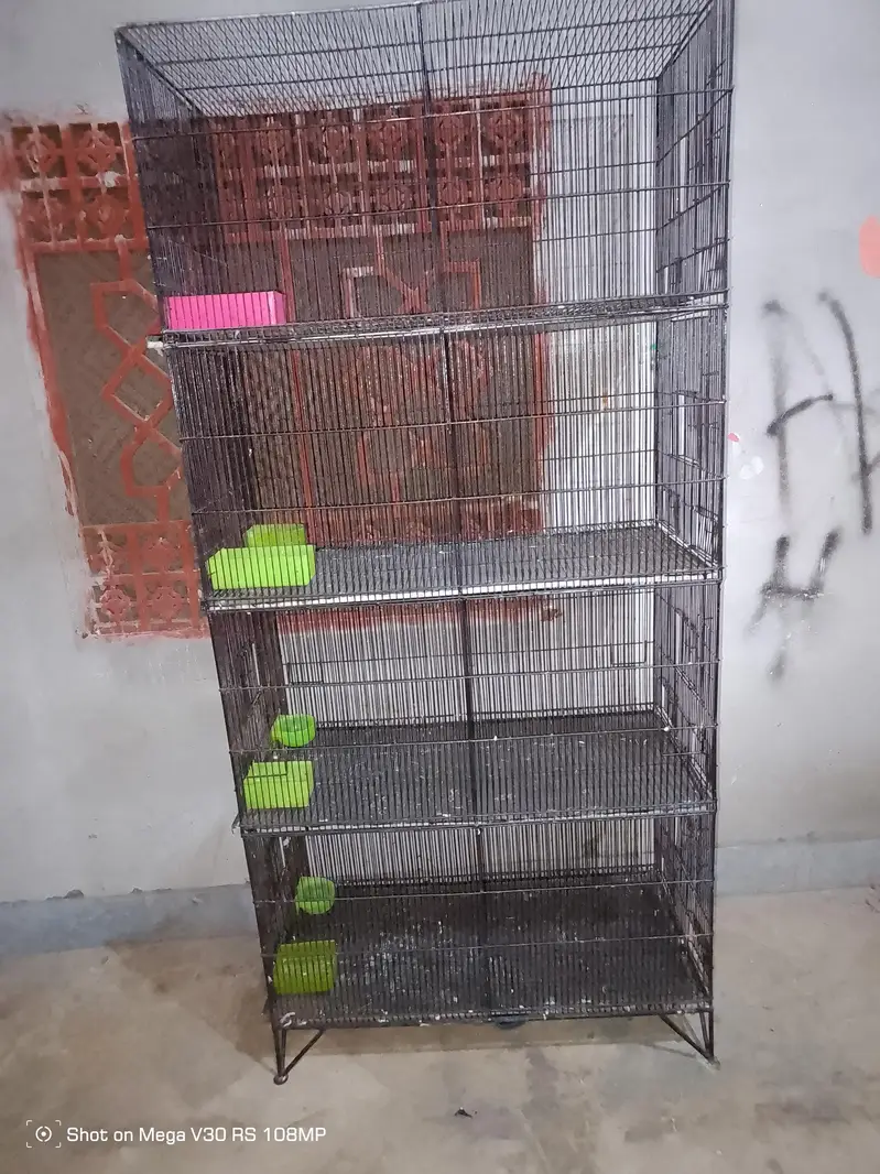 Birds cage 4 Boxes 10/10 condition All Ok Black colour Heavy iron made — photo 7