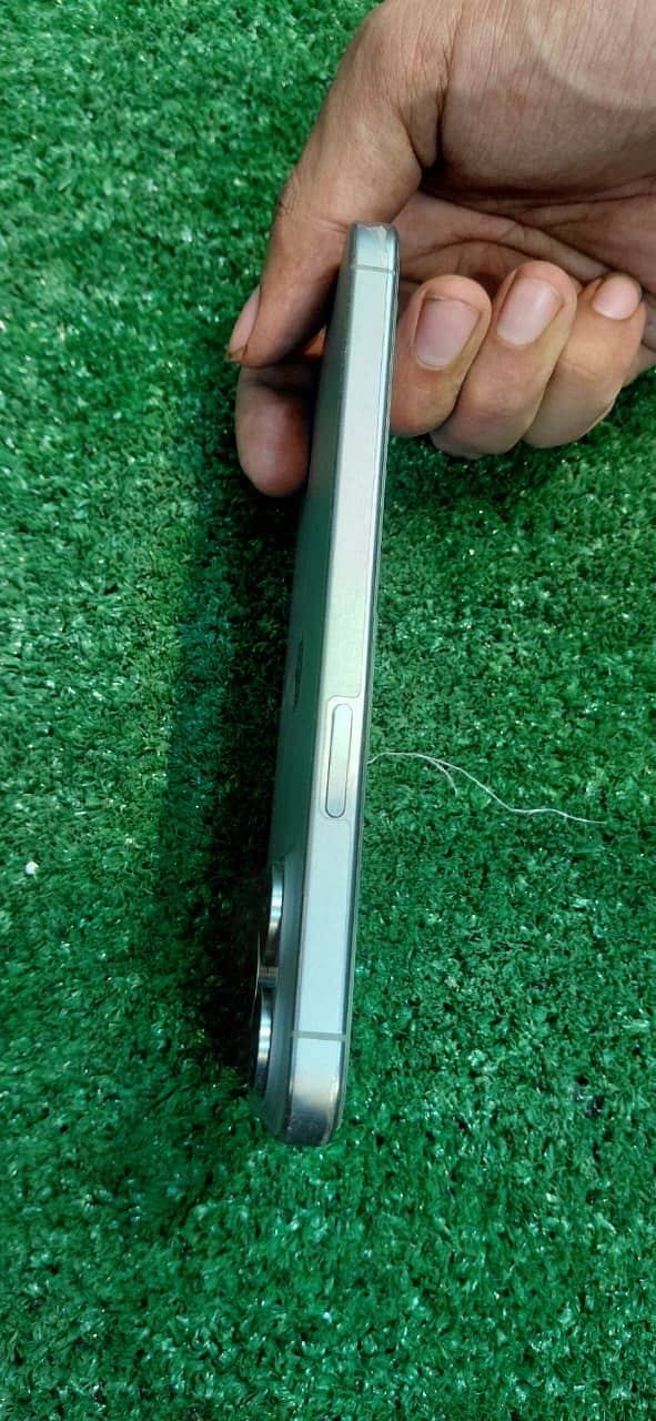 Apple iPhone 15 Pro Max Pta Approved 3