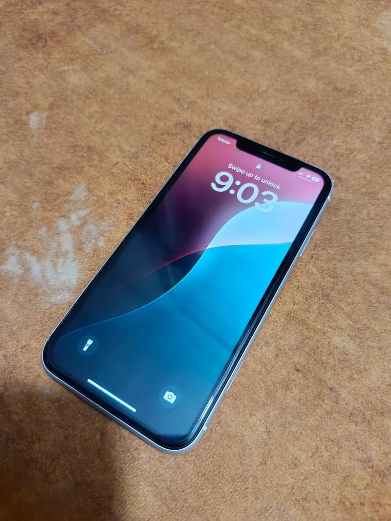 Apple iPhone XR 1
