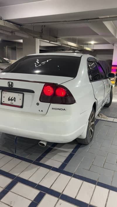 Honda Civic Oriel 2003