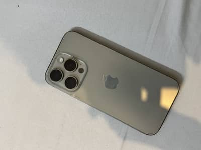 Apple iPhone 15 Pro