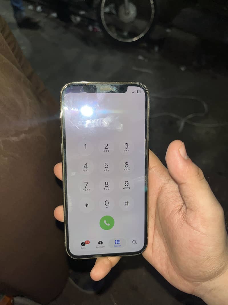 Apple iPhone 12 Pro 2