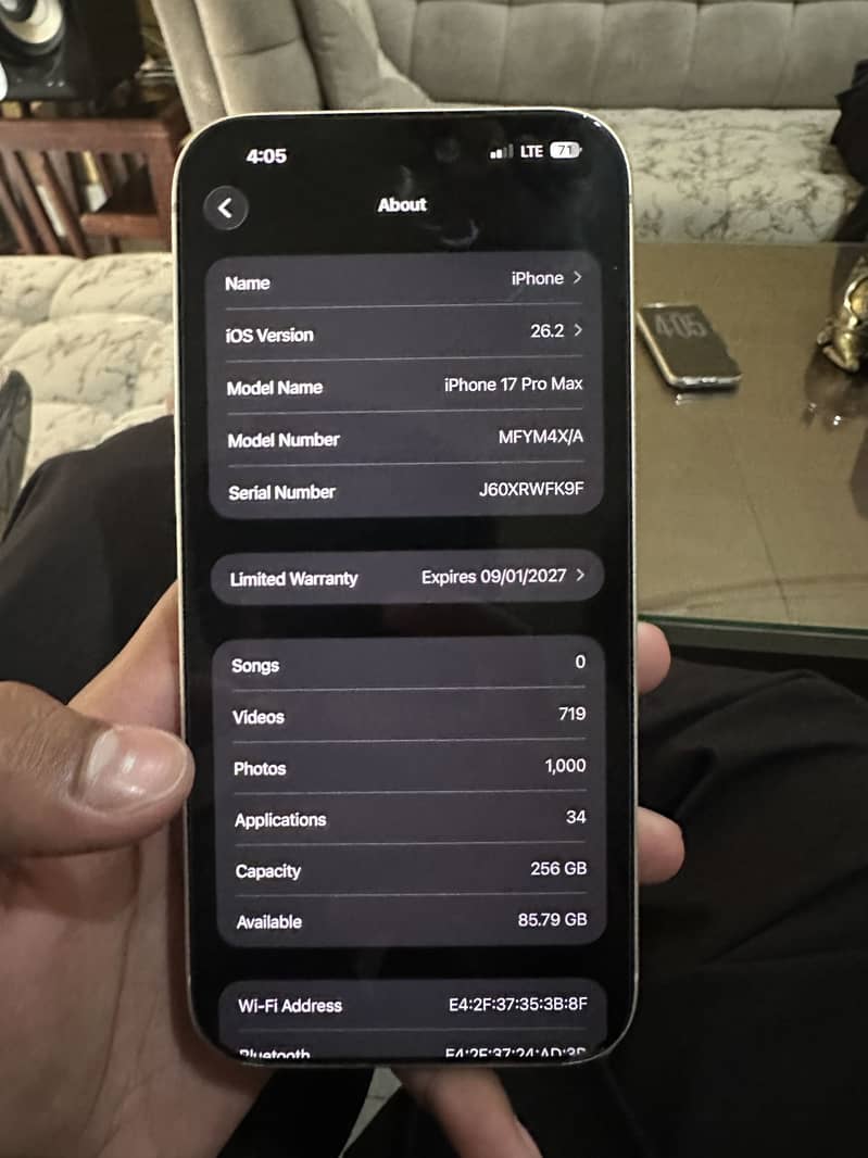 Apple iPhone 17 Pro Max 1