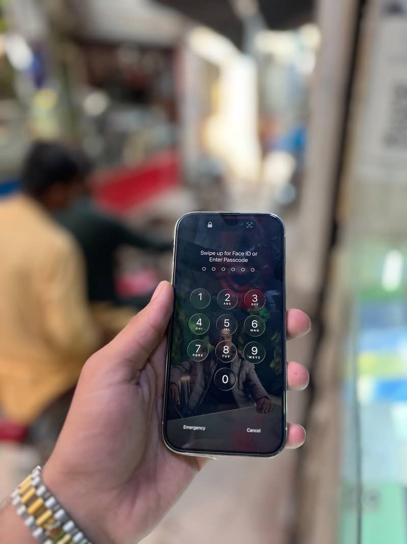 Apple iPhone 14 Pro 1
