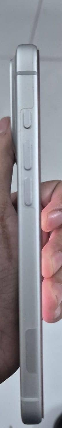 Apple iPhone 17 Pro Max 5