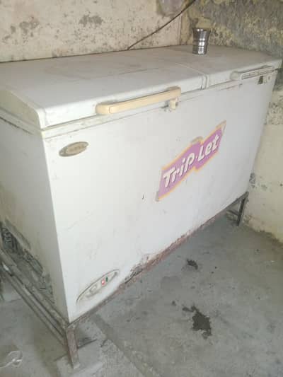 wave deep freezer urgent for sale 03186138817