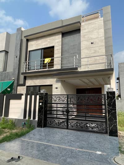5 Marla Brand New Modern House