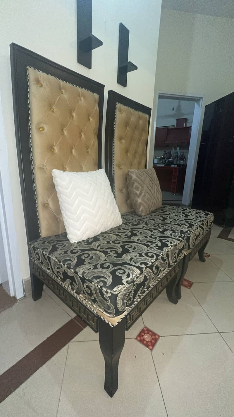 Accent Chairs 2