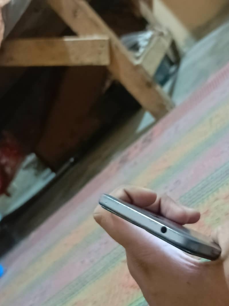Infinix 4
