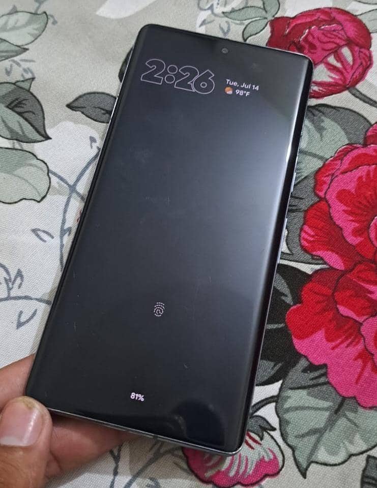 Google Pixel 7 Pro 6