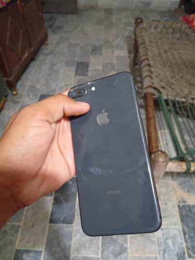 Apple iPhone 8 Plus