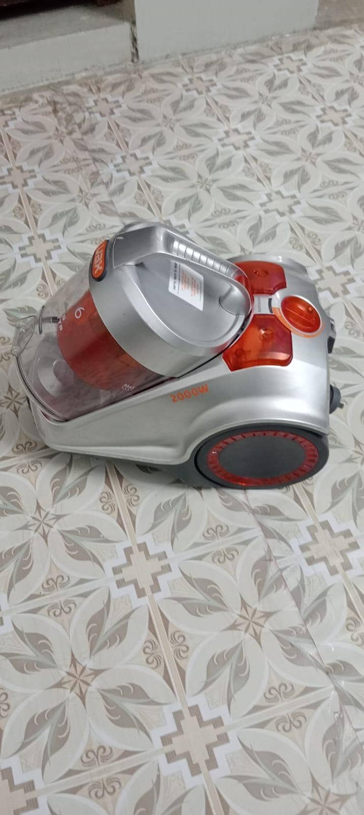 vacuum cleaner 2