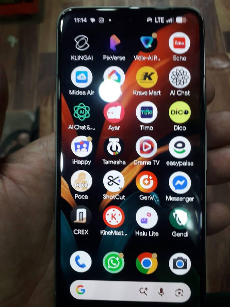 Google Pixel 8 0