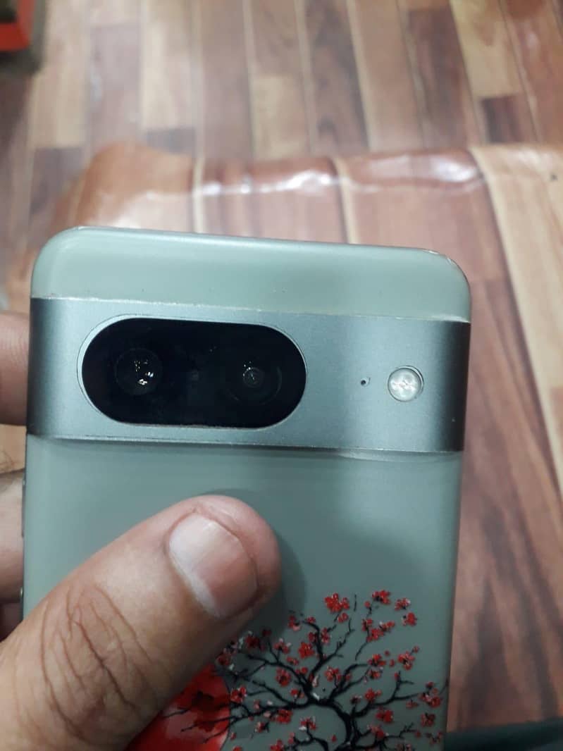 Google Pixel 8 1