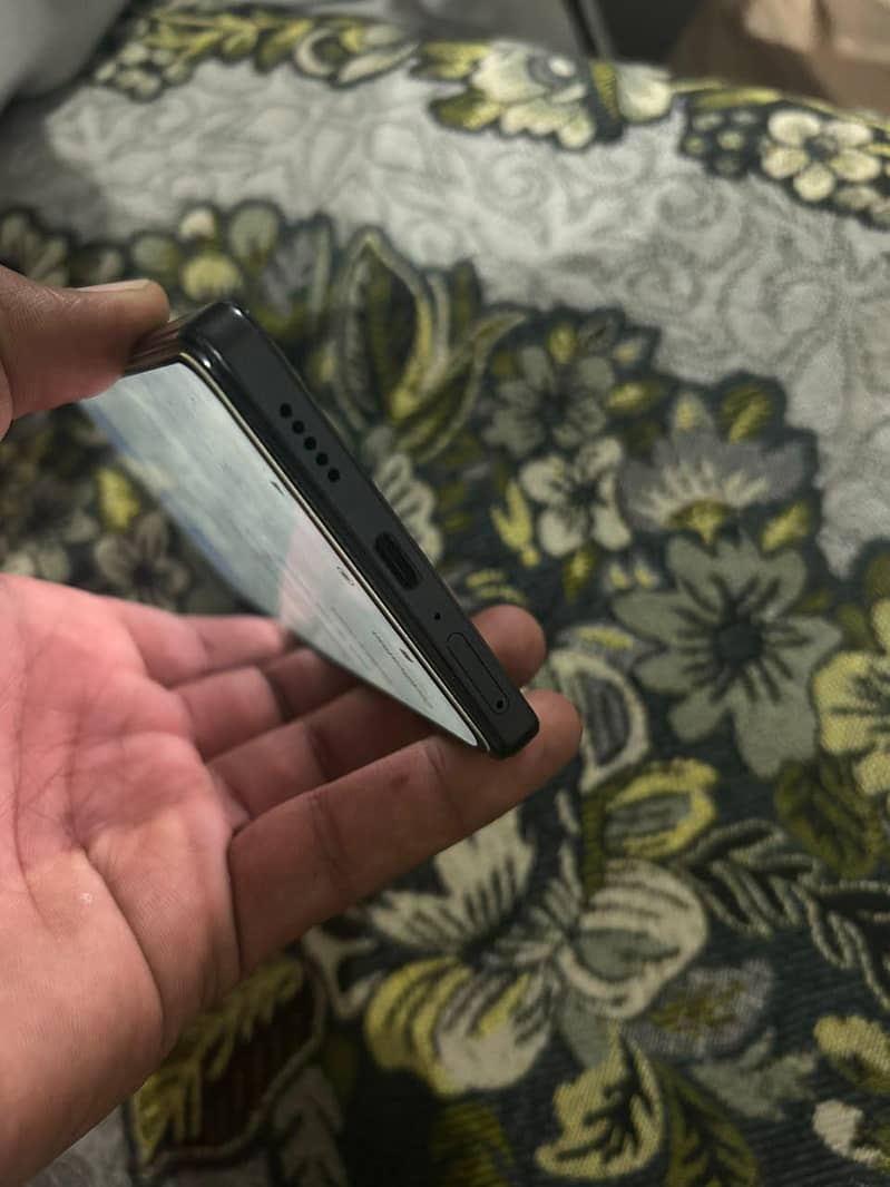 Xiaomi Redmi Note 12 Pro 4