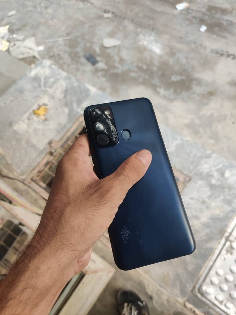 Itel Vision 3 1