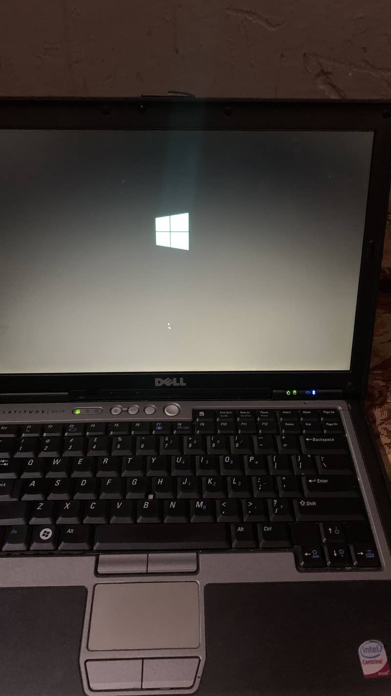 Laptop 0
